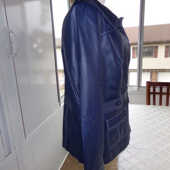 Bradley Women's Blue Leather Jacket - Picture 9 of 13